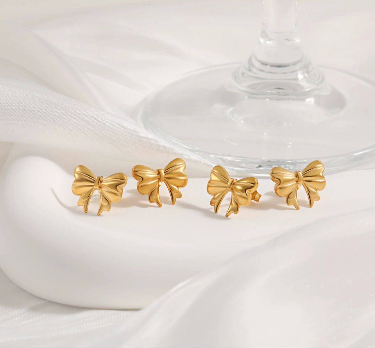 Luxurious Bow Earrings